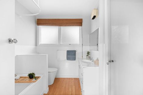 Photo of property in 7 Gilmore Place, Burnside, Christchurch, 8053