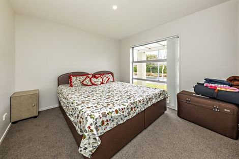 Photo of property in 56 Popokatea Drive, Takanini, 2112