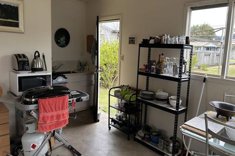 Photo of property in 302 Sylvia Road, Whangamata, 3620