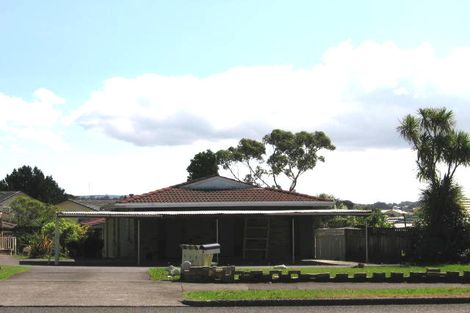 Photo of property in 2/117 Astley Avenue, New Lynn, Auckland, 0600