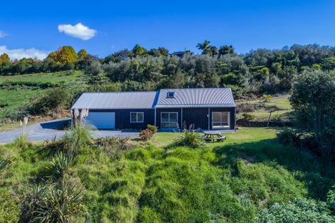 Photo of property in 18 Heron Hill, Kerikeri, 0230