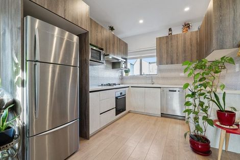 Photo of property in 42 Dignity Street, Papakura, 2110