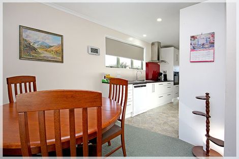 Photo of property in 9 Easton Street, Foxton, 4814