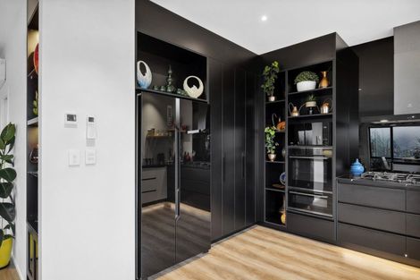 Photo of property in 17 Neidpath Road, Mornington, Dunedin, 9011