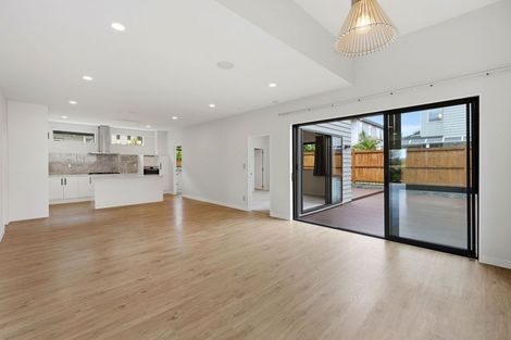 Photo of property in 9 Mccaw Avenue, Whenuapai, Auckland, 0618