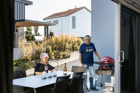 Photo of property in 369c Oceanbeach Road, Mount Maunganui, 3116