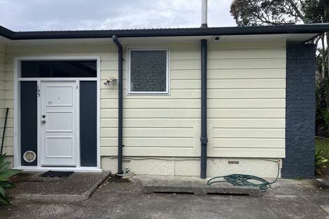 Photo of property in 1/195 Godley Road, Titirangi, Auckland, 0604