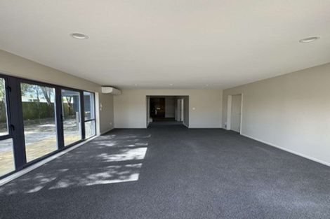 Photo of property in 181 Pacific Road, North New Brighton, Christchurch, 8083