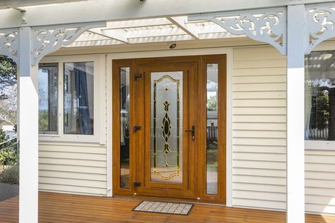 Photo of property in 43 Vipond Road, Stanmore Bay, Whangaparaoa, 0932