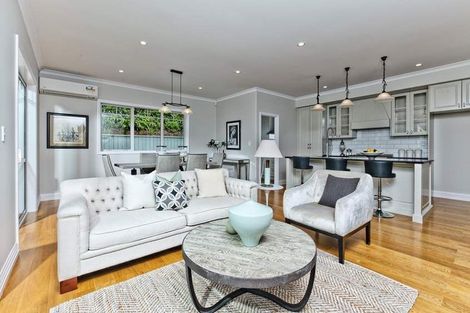 Photo of property in 15 Te Oneroa Way, Long Bay, Auckland, 0630