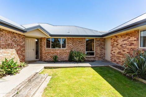 Photo of property in 5 Curnow Way, Rolleston, 7614