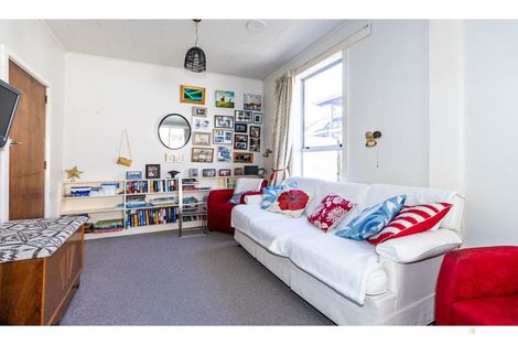 Photo of property in 6 Sutter Street, Seaview, Timaru, 7910