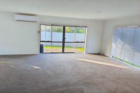 Photo of property in 33 Opawa Crescent, Favona, Auckland, 2024