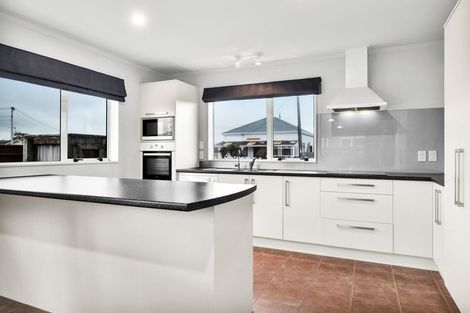 Photo of property in 20 Erin Street, Hawera, 4610