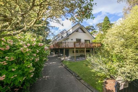 Photo of property in 42 Wirihana Road, Titirangi, Auckland, 0604