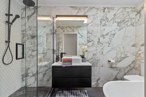 Photo of property in 11 Brennan Avenue, Te Atatu Peninsula, Auckland, 0610