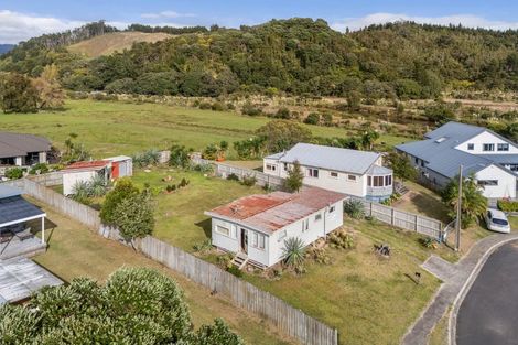 Photo of property in 126 Hampton Road, Whangamata, 3620