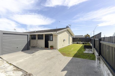 Photo of property in 3/220 Coronation Avenue, Welbourn, New Plymouth, 4310