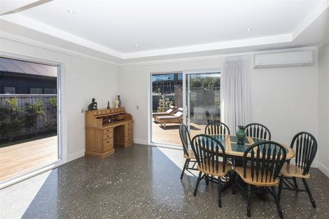 Photo of property in 17 Long Acre Drive, Cracroft, Christchurch, 8022