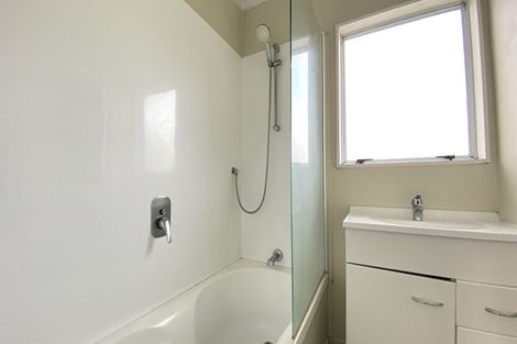 Photo of property in 44 Borich Road, Sunnyvale, Auckland, 0612