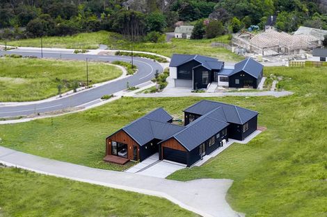 Photo of property in 20 Awanui Road, Red Beach, 0932