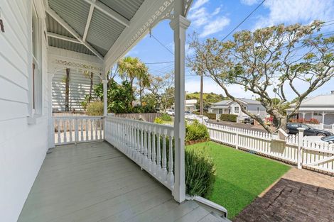 Photo of property in 44 Mozeley Avenue, Devonport, Auckland, 0624