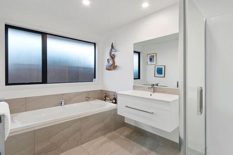 Photo of property in 75b Vivian Street, Burwood, Christchurch, 8083