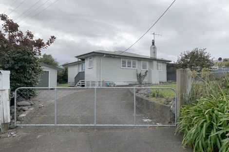 Photo of property in 1 Mcgreevy Street, Waipawa, 4210