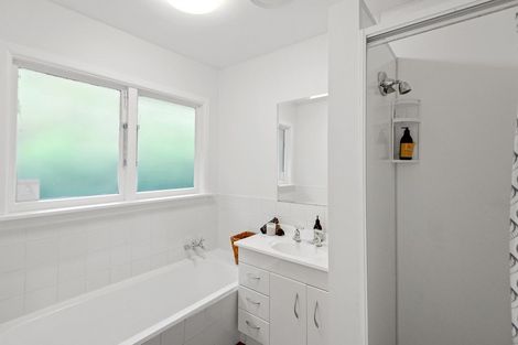 Photo of property in 6 Gilmour Terrace, Lyttelton, 8082