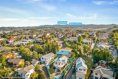 Photo of property in 18 Kearney Place, Massey, Auckland, 0614