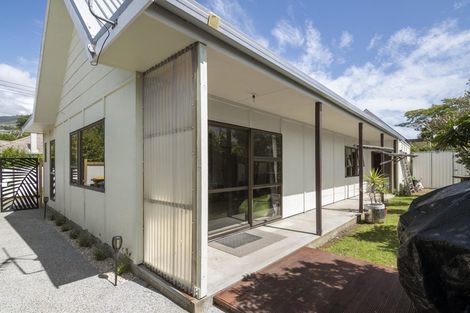Photo of property in 2/12 Arapiki Road, Stoke, Nelson, 7011