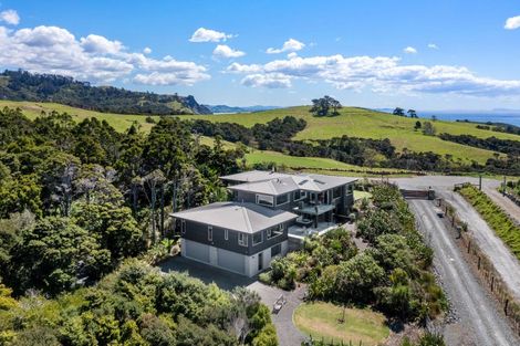 Photo of property in 28 Matheson Bush Road, Leigh, 0985