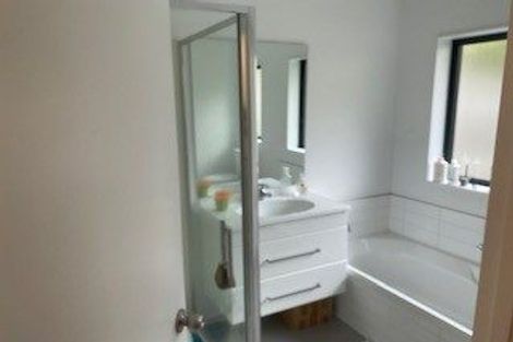 Photo of property in 2/9a Augusta Street, Redcliffs, Christchurch, 8081