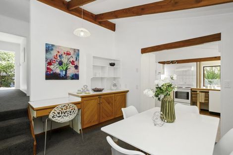 Photo of property in 54 Derwent Crescent, Titirangi, Auckland, 0604