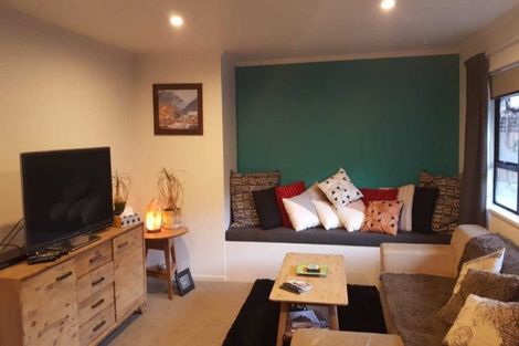 Photo of property in 9a Hood Crescent, Arrowtown, 9302