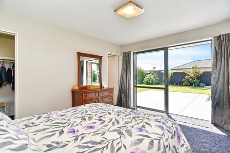 Photo of property in 64 Acacia Avenue, Rangiora, 7400