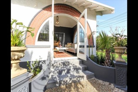 Photo of property in 21 Watson Street, Strandon, New Plymouth, 4312