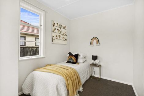 Photo of property in 53 Hewer Crescent, Naenae, Lower Hutt, 5011