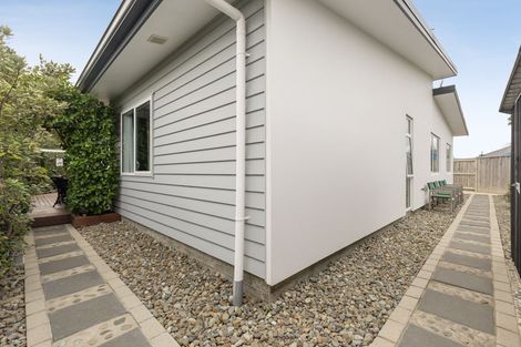 Photo of property in 20 Freedom Drive, Kelvin Grove, Palmerston North, 4414