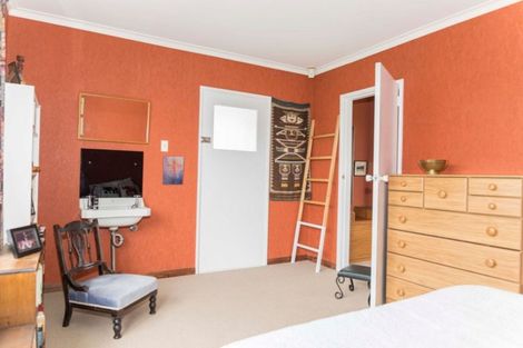 Photo of property in 7 Chamberlain Street, Dannevirke, 4930