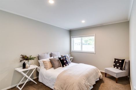 Photo of property in 2 Warwick Crescent, Taradale, Napier, 4112