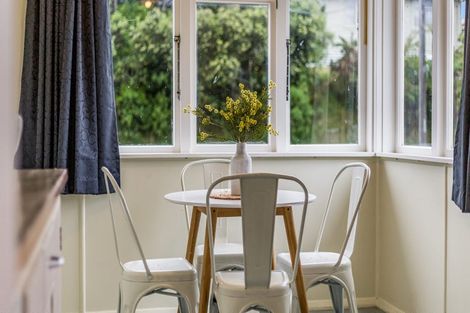 Photo of property in 12 Cornwall Crescent, Cannons Creek, Porirua, 5024