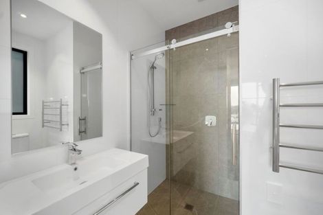 Photo of property in 56 Mangatawhiri Road, Omaha, 0986