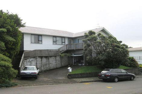 Photo of property in 28 Trebann Street, Paparangi, Wellington, 6037
