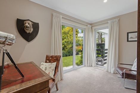 Photo of property in 111a Saint Andrews Square, Strowan, Christchurch, 8052