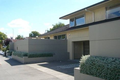 Photo of property in 148 Straven Road, Fendalton, Christchurch, 8014