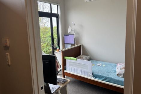 Photo of property in 11 Leadership Crescent, Papakura, 2110