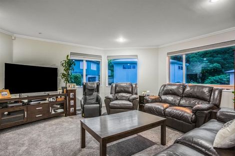 Photo of property in 13b Peterhouse Street, Tawa, Wellington, 5028