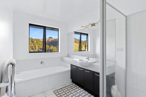Photo of property in 42 Rauhori Road, Makarau, Kaukapakapa, 0873