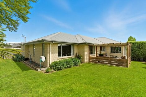 Photo of property in 15 Cridland Place, Halswell, Christchurch, 8025